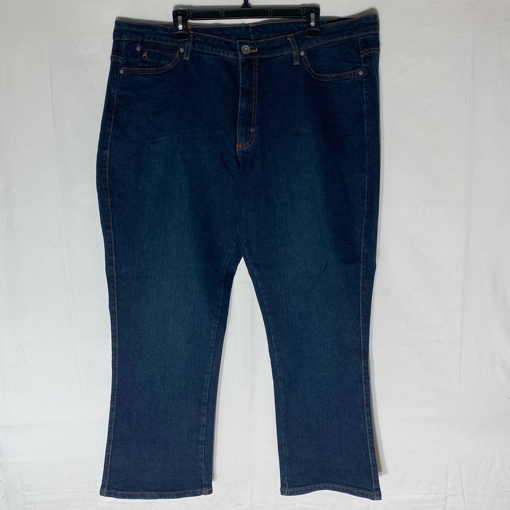 Wrangler Aura Dark Wash Boot Cut Jeans 22 Short